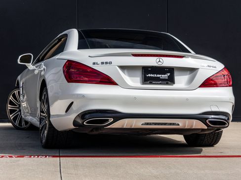 Used 2020 Mercedes-Benz SL 550 image 6