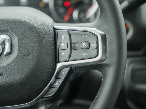 New 2026 RAM 2500 Tradesman AWD/4WD image 31