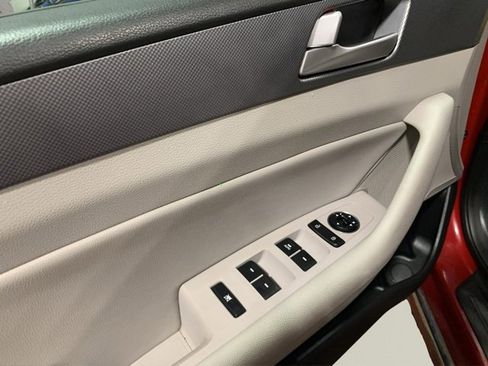Used 2016 Hyundai Sonata SE image 15