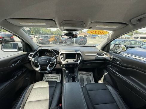 Used 2019 GMC Acadia SLT AWD/4WD image 14