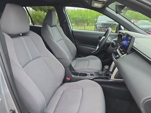 Used 2024 Toyota Corolla Cross AWD Hybrid image 11