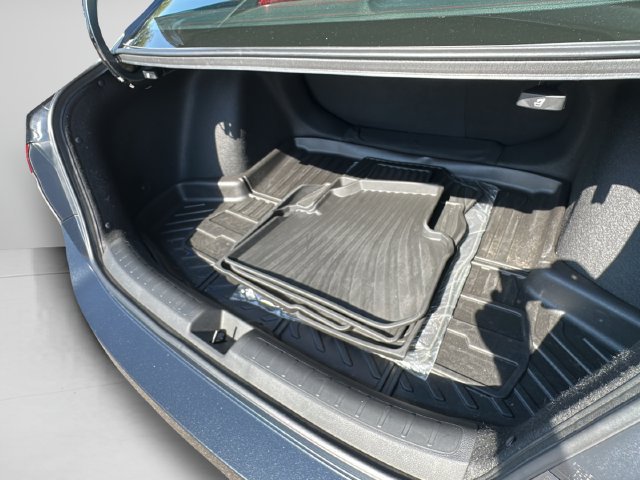 Certified 2025 Honda Civic Sport image 18