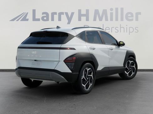 New 2026 Hyundai Kona SEL Premium FWD image 4