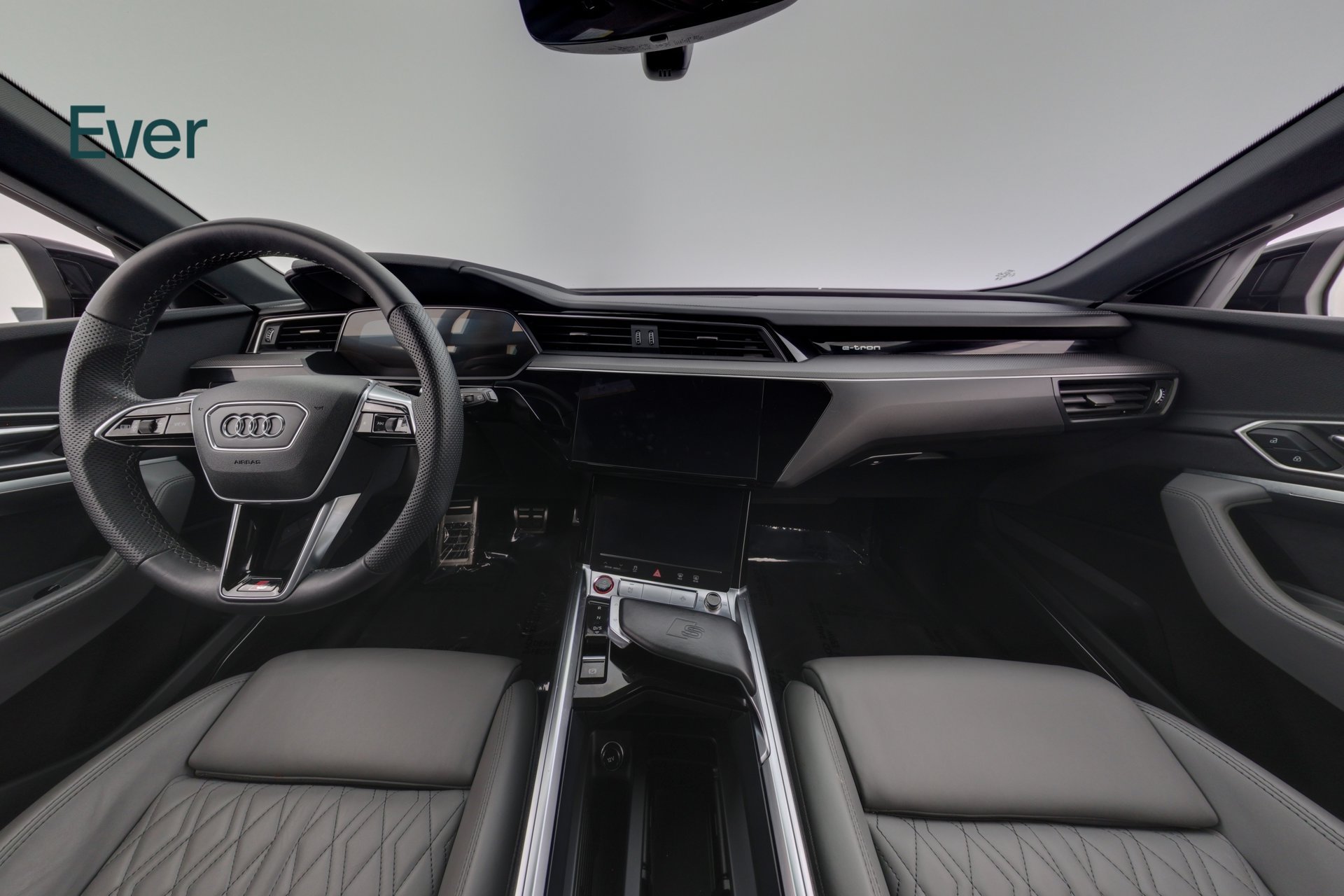 Used 2024 Audi SQ8 e-tron Premium Plus w/ Black Optic Package AWD/4WD image 26