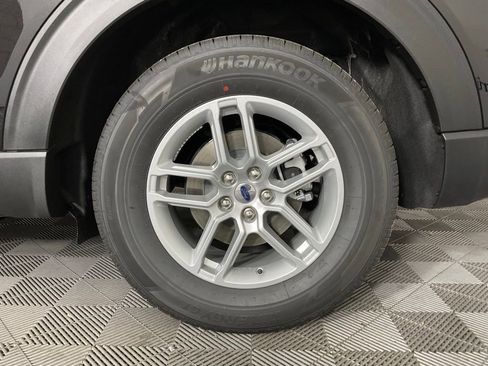 New 2026 Ford Explorer Active RWD image 10