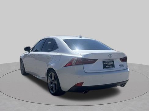 Used 2015 Lexus IS 350 w/ Navigation System Package RWD image 4