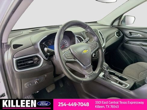 Used 2024 Chevrolet Equinox LT AWD/4WD image 10