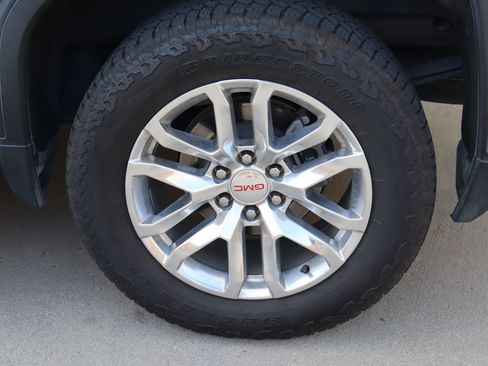 Used 2020 GMC Sierra 1500 SLT AWD/4WD image 29