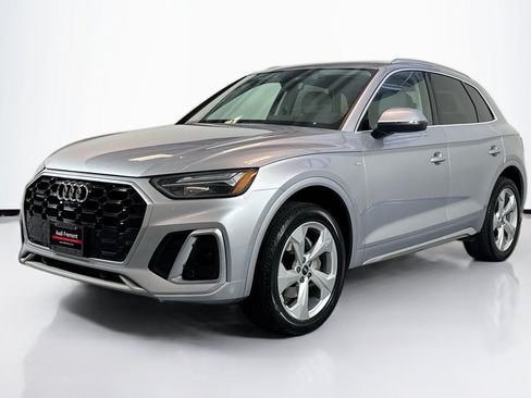 Used 2022 Audi Q5 2.0T Premium Plus w/ Premium Plus Package AWD/4WD image 1