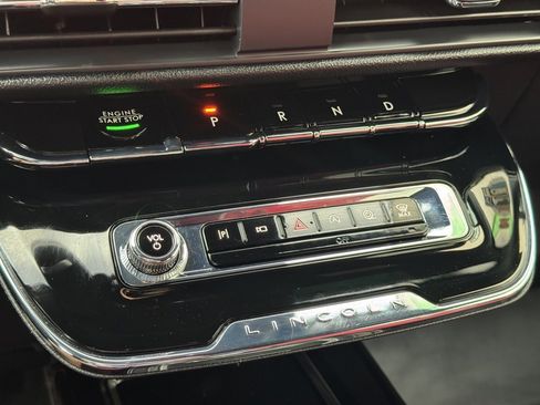 Used 2023 Lincoln Corsair Reserve w/ Equipment Group 201A image 15