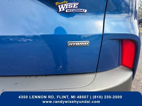 Used 2022 Ford Escape SE w/ Cold Weather Package image 11