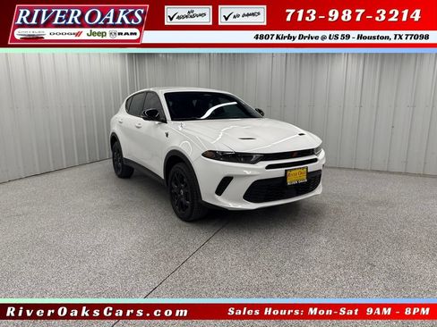 Used 2024 Dodge Hornet GT w/ GT Blacktop Package AWD/4WD image 1
