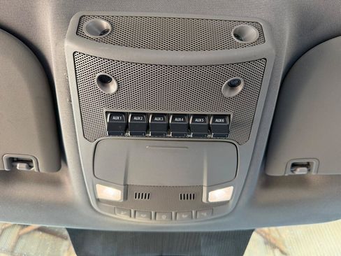 Used 2019 Ford F250 XL w/ STX Appearance Package RWD image 17