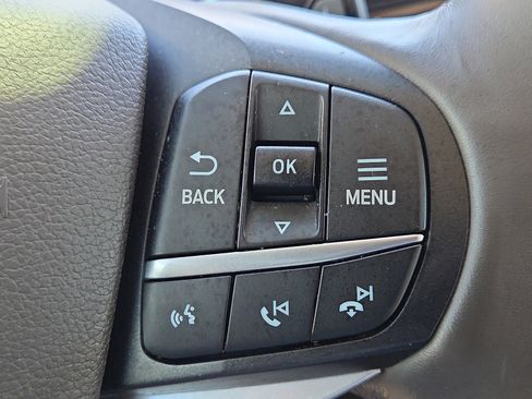 Used 2020 Ford Explorer Platinum w/ Premium Technology Package AWD/4WD image 22