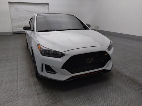 Used 2020 Hyundai Veloster Turbo FWD image 14