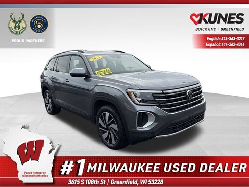 Used 2025 Volkswagen Atlas SE FWD image 1