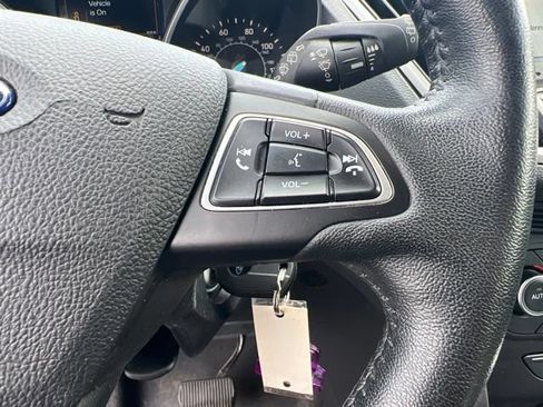 Used 2018 Ford Escape SEL FWD image 15