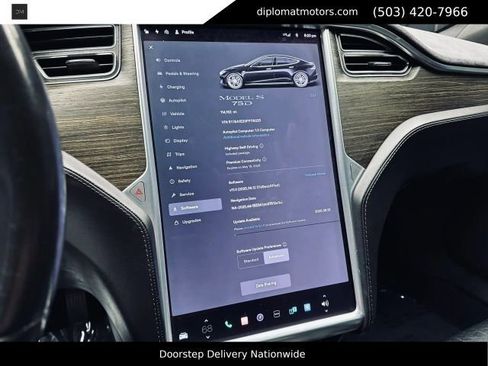 Used 2015 Tesla Model S 70D AWD/4WD image 32