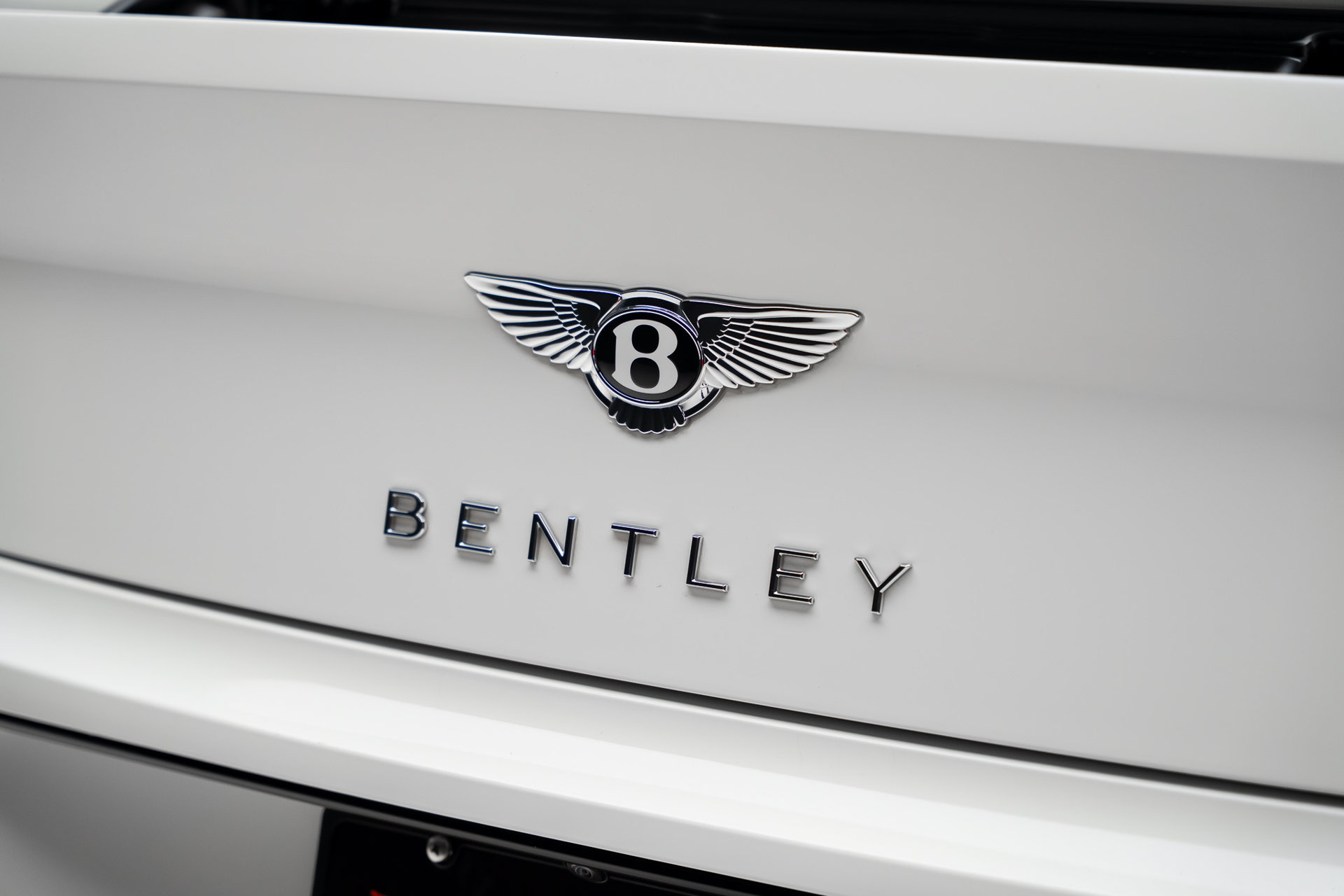 Used 2022 Bentley Continental GT AWD/4WD image 30