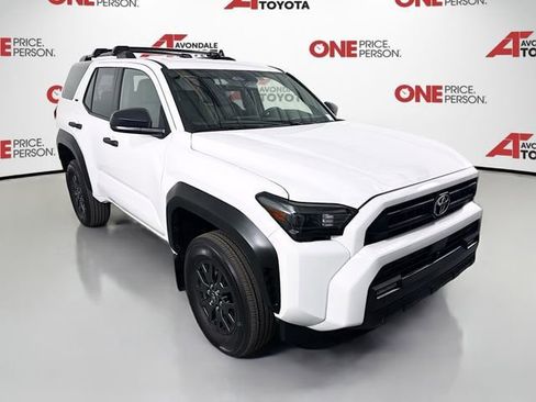 Certified 2025 Toyota 4Runner SR5 AWD/4WD image 1
