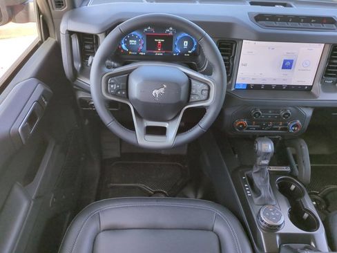 New 2026 Ford Bronco Badlands image 16