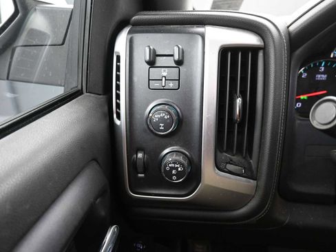 Used 2019 GMC Sierra 1500 SLE w/ SLE Value Package image 14