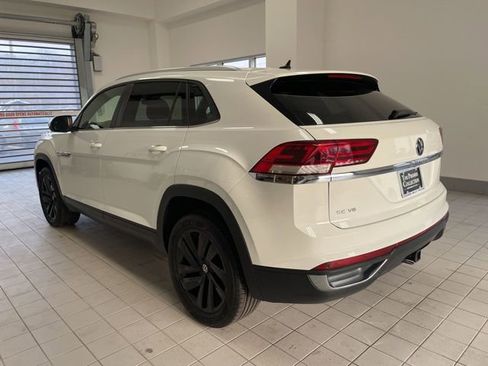 Certified 2023 Volkswagen Atlas Cross Sport SE w/ Black Wheel Package image 2