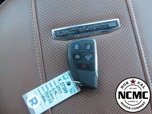 Used 2024 GMC Sierra 3500 Denali Ultimate image 44