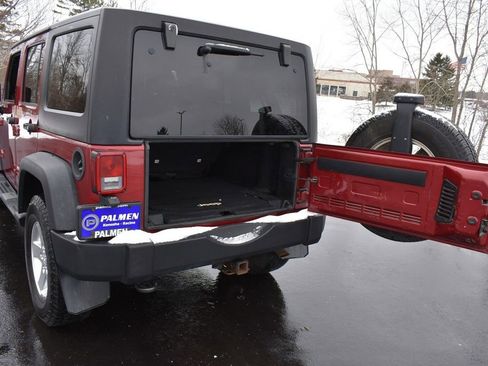 Used 2012 Jeep Wrangler Unlimited Sport image 33