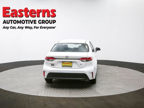 Used 2024 Toyota Corolla LE image 37