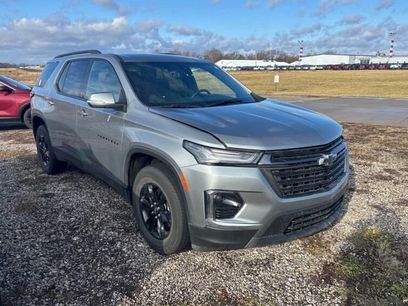 Used 2023 Chevrolet Traverse LT w/ Midnight/Sport Edition