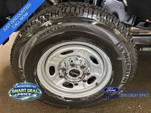 New 2026 Ford F250 4x4 Crew Cab Super Duty image 8