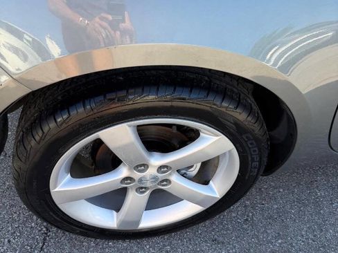 Used 2006 Pontiac Solstice Convertible w/ Premium Package RWD image 36
