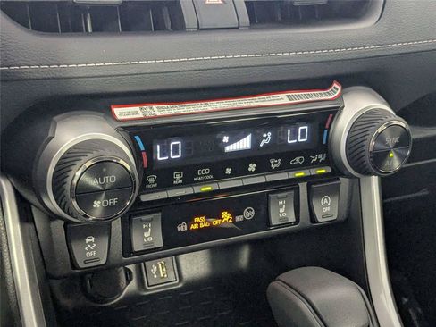 Used 2025 Toyota RAV4 XLE w/ Convenience Package AWD/4WD image 24