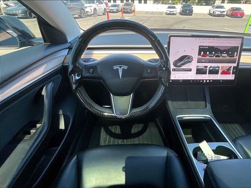 Used 2023 Tesla Model 3 Standard Range RWD image 8