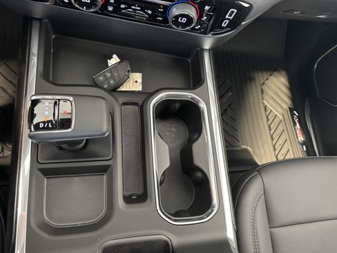 New 2026 Chevrolet Silverado 1500 LTZ AWD/4WD image 16