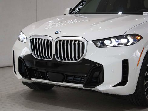 Used 2026 BMW X5 xDrive40i AWD/4WD image 2