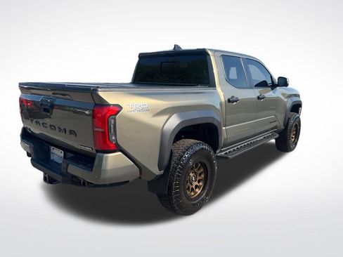 Used 2025 Toyota Tacoma TRD Off-Road w/ TRD Off Road Premium Package AWD/4WD image 6