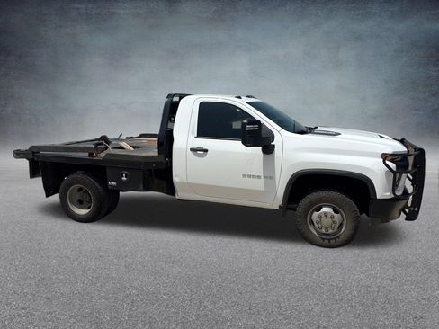 Used 2021 Chevrolet Silverado 3500 W/T w/ WT Convenience Package AWD/4WD image 9