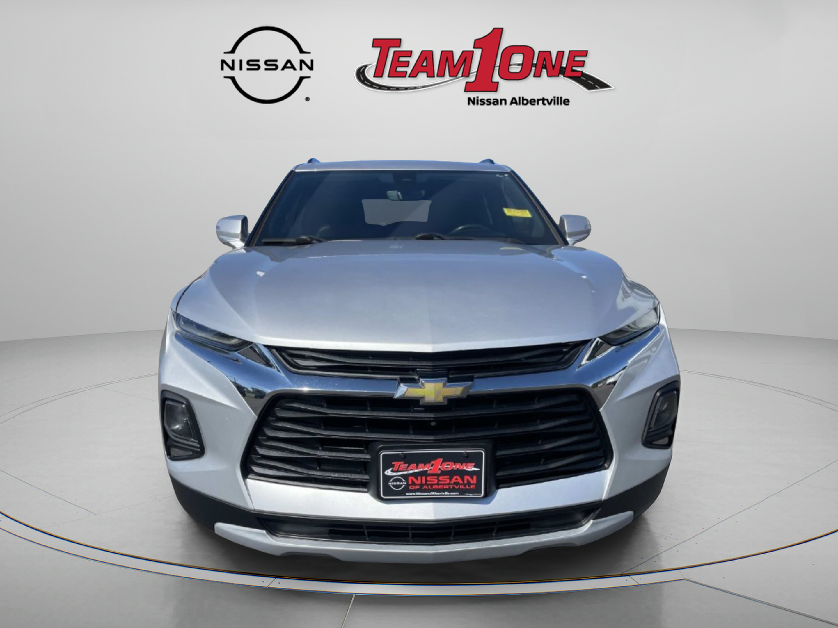 Used 2020 Chevrolet Blazer LT w/ Sound & Technology Package AWD/4WD image 2