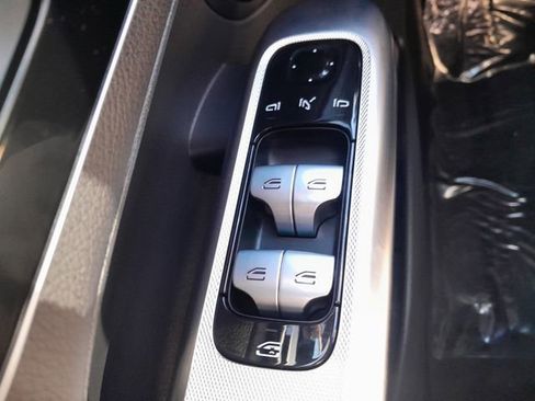 Used 2024 Mercedes-Benz GLC 43 AMG 4MATIC w/ Driver Assistance Package image 7