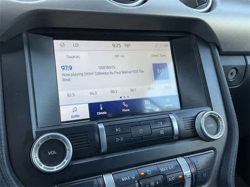 Used 2022 Ford Mustang Premium image 20