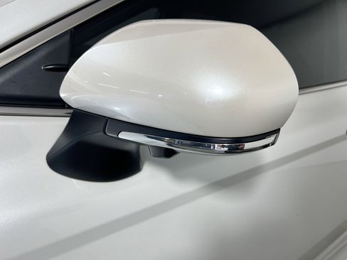 Used 2025 Toyota Camry XLE w/ Premium Plus Package image 13