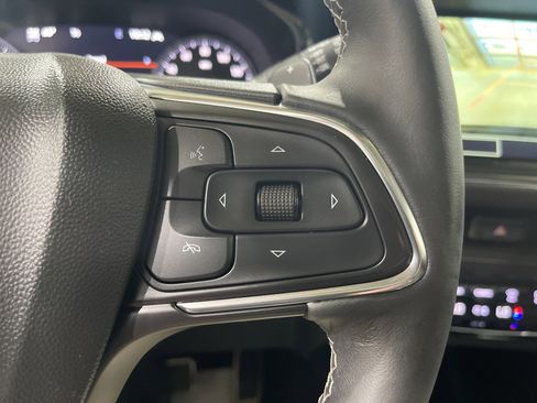 Used 2023 Buick Envision Essence w/ Sport Touring Package AWD/4WD image 31