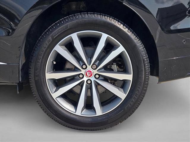 Used 2021 Jaguar F-PACE S AWD/4WD image 24