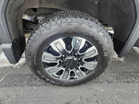 Certified 2025 GMC Sierra 2500 Denali w/ Denali Reserve Package image 35