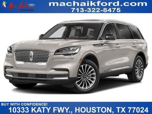 Used 2023 Lincoln Aviator 2WD image 1