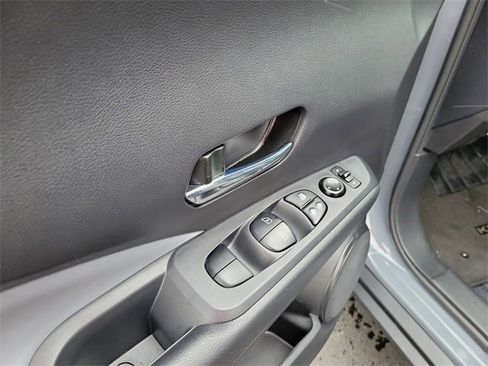 Certified 2023 Nissan Kicks SR w/ SR Premium Package image 22