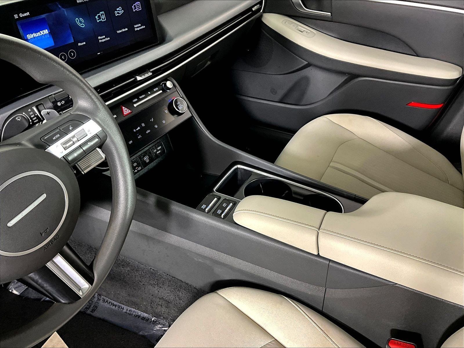Used 2025 Hyundai Sonata SEL FWD image 18