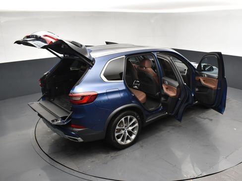 Used 2020 BMW X5 xDrive40i w/ Convenience Package image 28